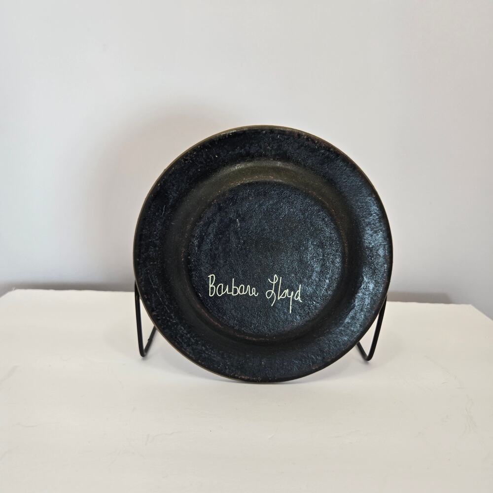 Plant Love Plate by Barbara Lloyd - Picture 2 of 2